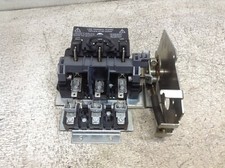 Allen Bradley 1494V-DS30 Disconnect 30 Amp 600 VAC 1494VDS30 1494V-FS30 VT 