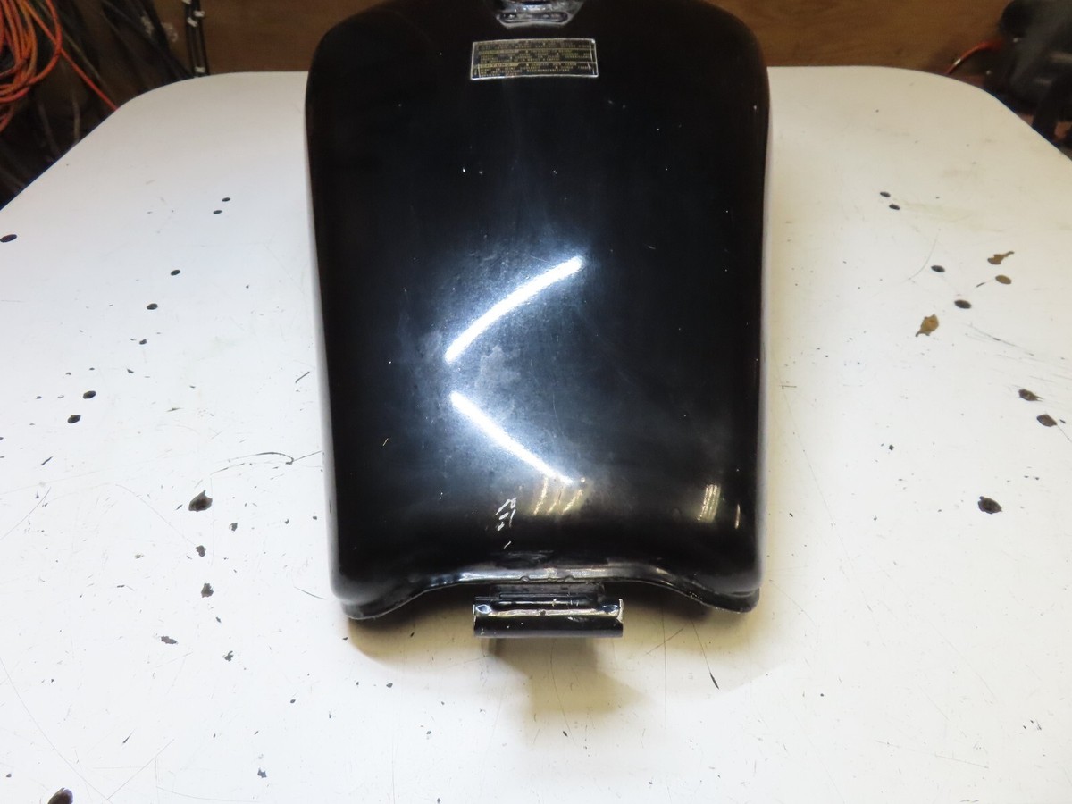 1983 Honda Magna V45 VF750C Gas Tank | OE
