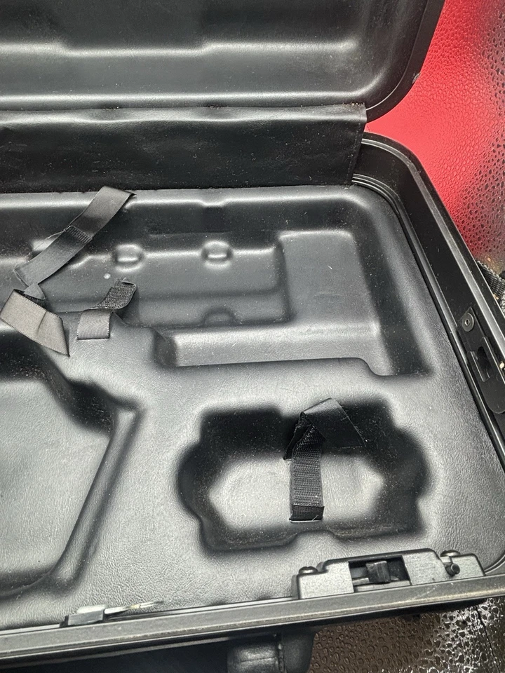 索尼 Handycam Video8 硬质保护壳 二手 — 第 4/4 张图片