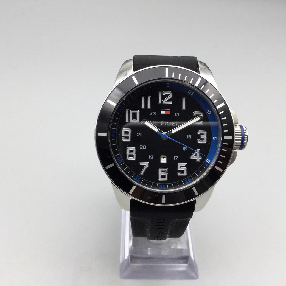Tommy Hilfiger Reloj Hombre 46mm Esfera Negra Fecha TH 2.1.27.1730 Batería Nueva Foto 2 de 4