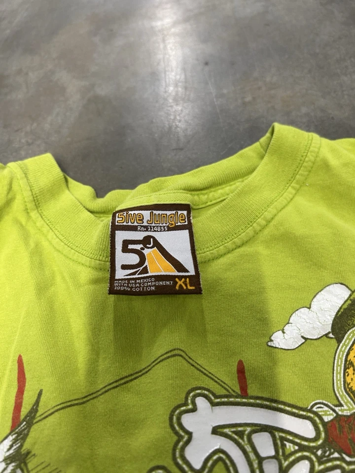 Camiseta De Colección Y2K 5ive Jungle King's County Gráfica Adulto XL Verde Ropa de Calle Foto 2 de 4