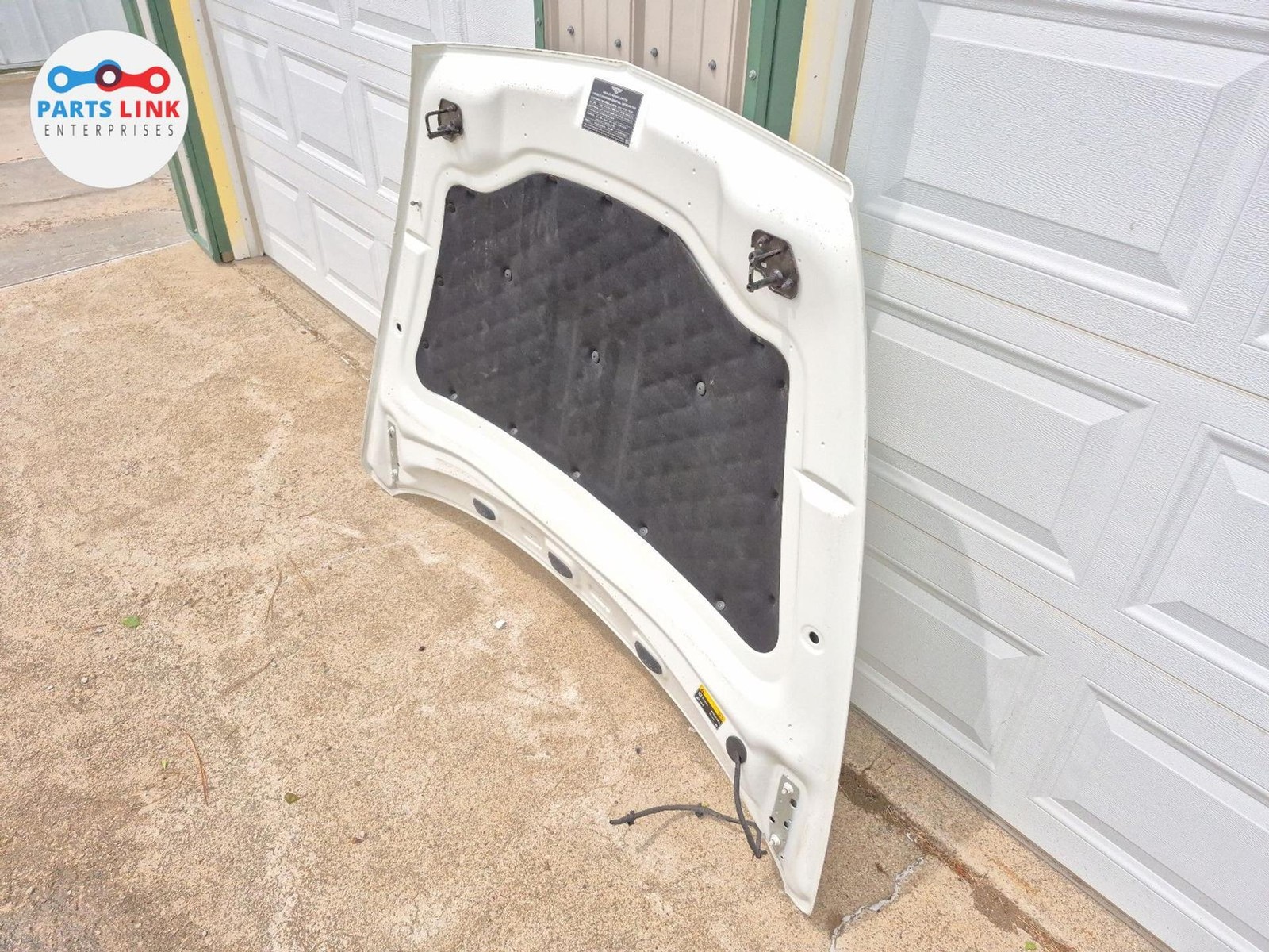 2016-20 BENTLEY BENTAYGA FRONT HOOD BONNET PANEL TRIM ASSEMBLY WHITE A9B OEM