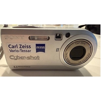 The Sony Cyber-shot DSC-W12 is a 5.1-megapixel compact