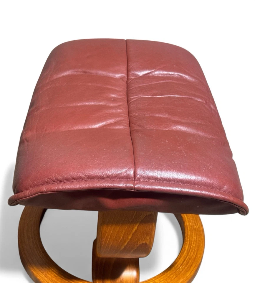 EKORNESS STRESSLES FOOTSTOOL LEATHER AND BEECH MAYFAIR RANGE - Image 3 of 4
