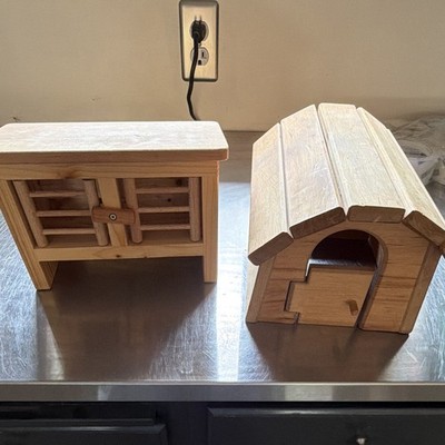 Oxbow Wood Hideout Houses 2-Pack Small Brown Shelter for Small Animals