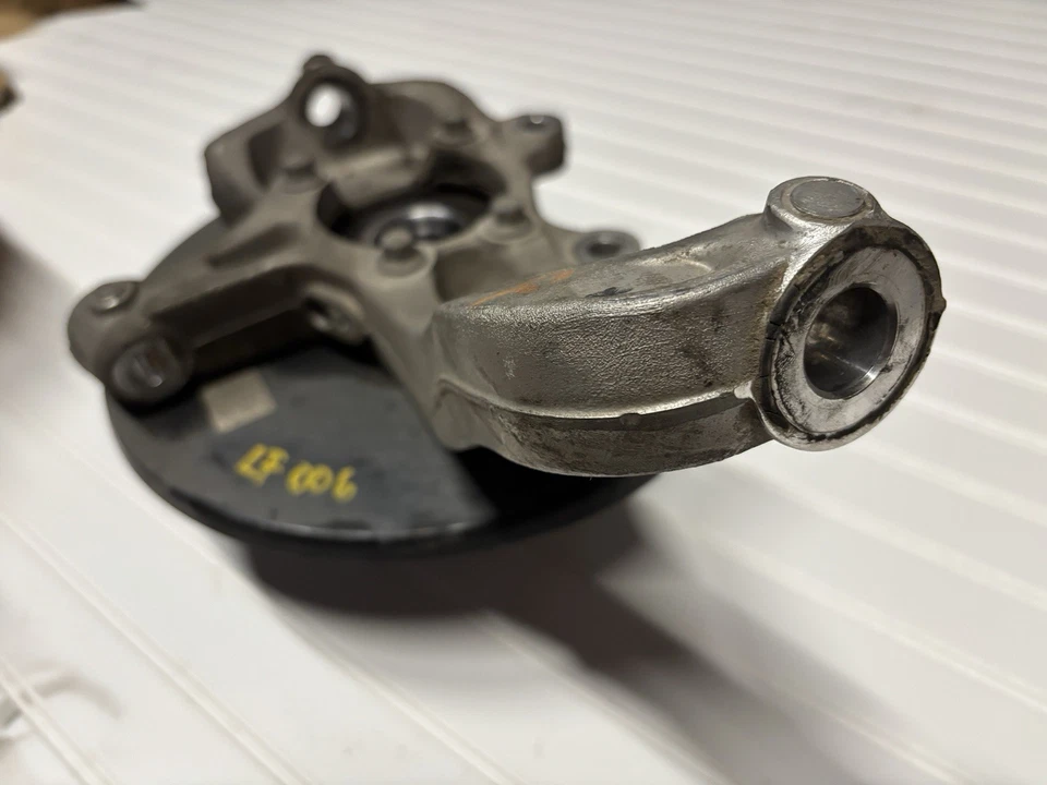 2016-2022 GMC CANYON COLORADO 4WD FRONT Left Driver Spindle Knuckle Assembly - Image 4 of 4