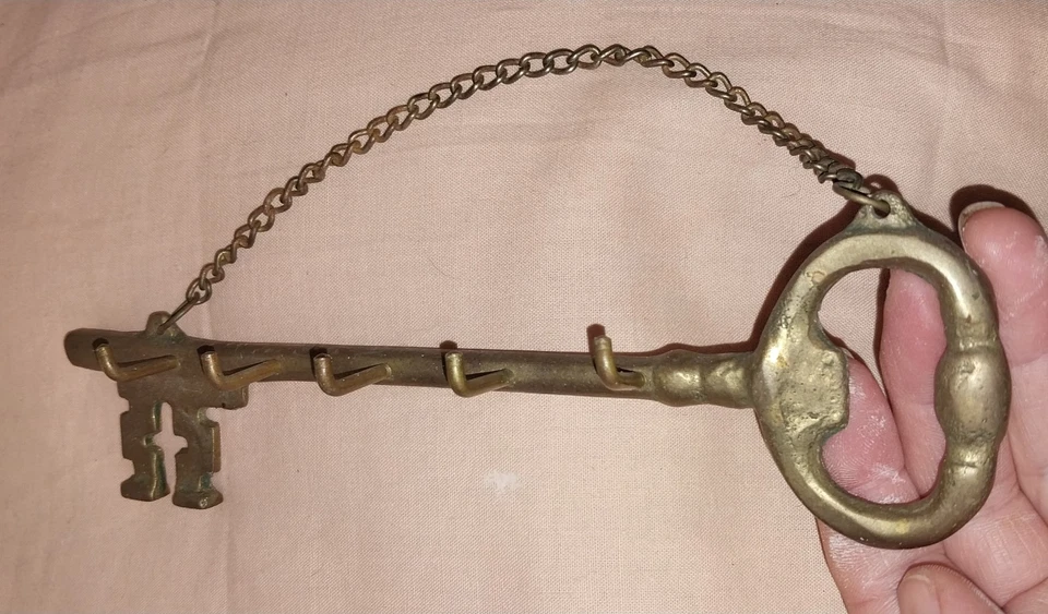 Vintage Brass Key Holder, 1960s 1970’s Era. - image 3 of 4