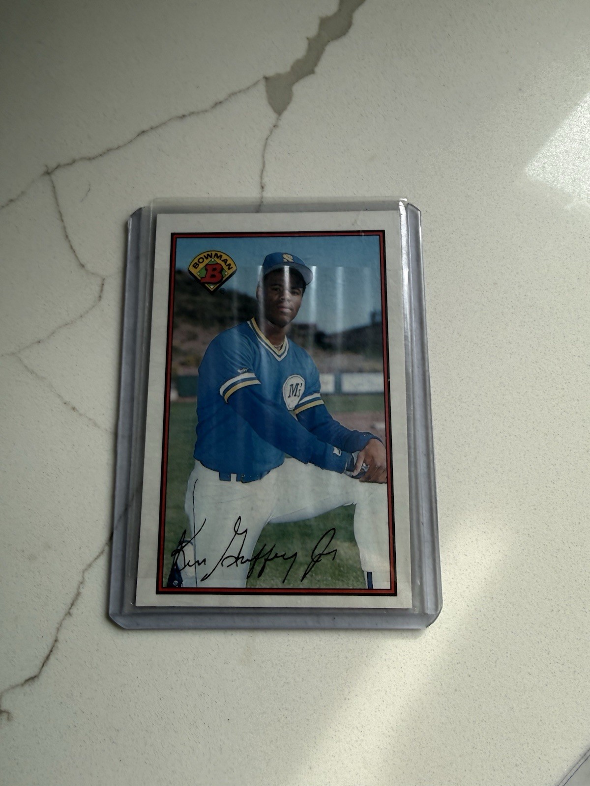 1989 Bowman #220 Ken Griffey, Jr. Near Mint