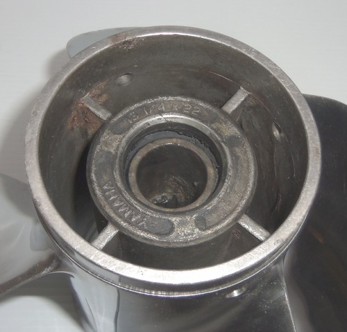Yamaha 4-Blade Stainless Steel Propeller - 13 1/4x22 - 15 Tooth - Picture 12 of 17