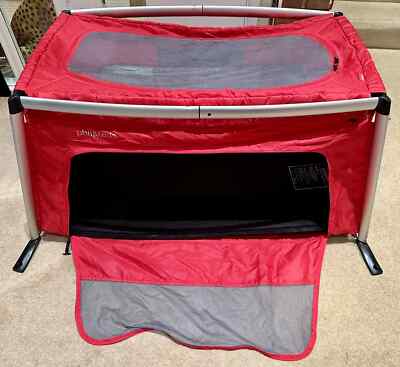 PHIL AND TED TRAVEL COT/PLAYPEN RED UK