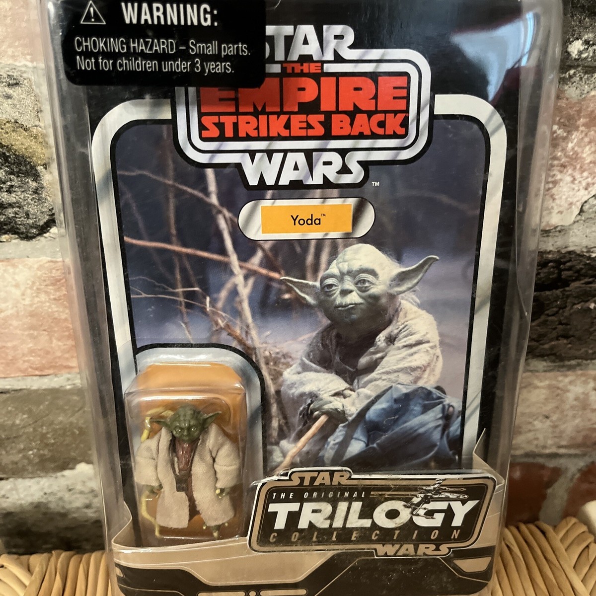Star Wars The Empire Strikes Back Yoda Action Figure 2004 2