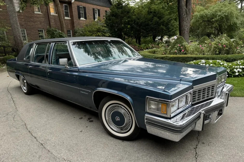 1977 Cadillac Fleetwood Limousine Luxury Car Poster 24x36 Inch