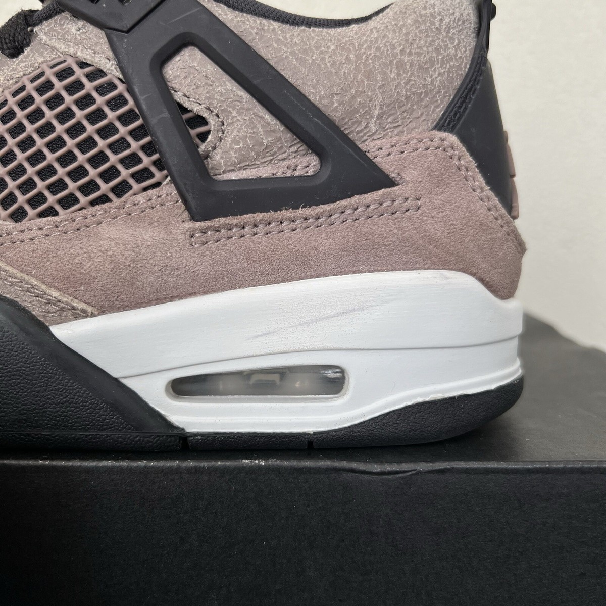 Nike Air Jordan 4 Retro Taupe Haze GS DJ6249-200 Size US 4.5Y
