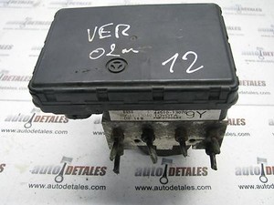 Toyota Corolla Verso ABS-Pumpe 44510-13070 Gebraucht 2002