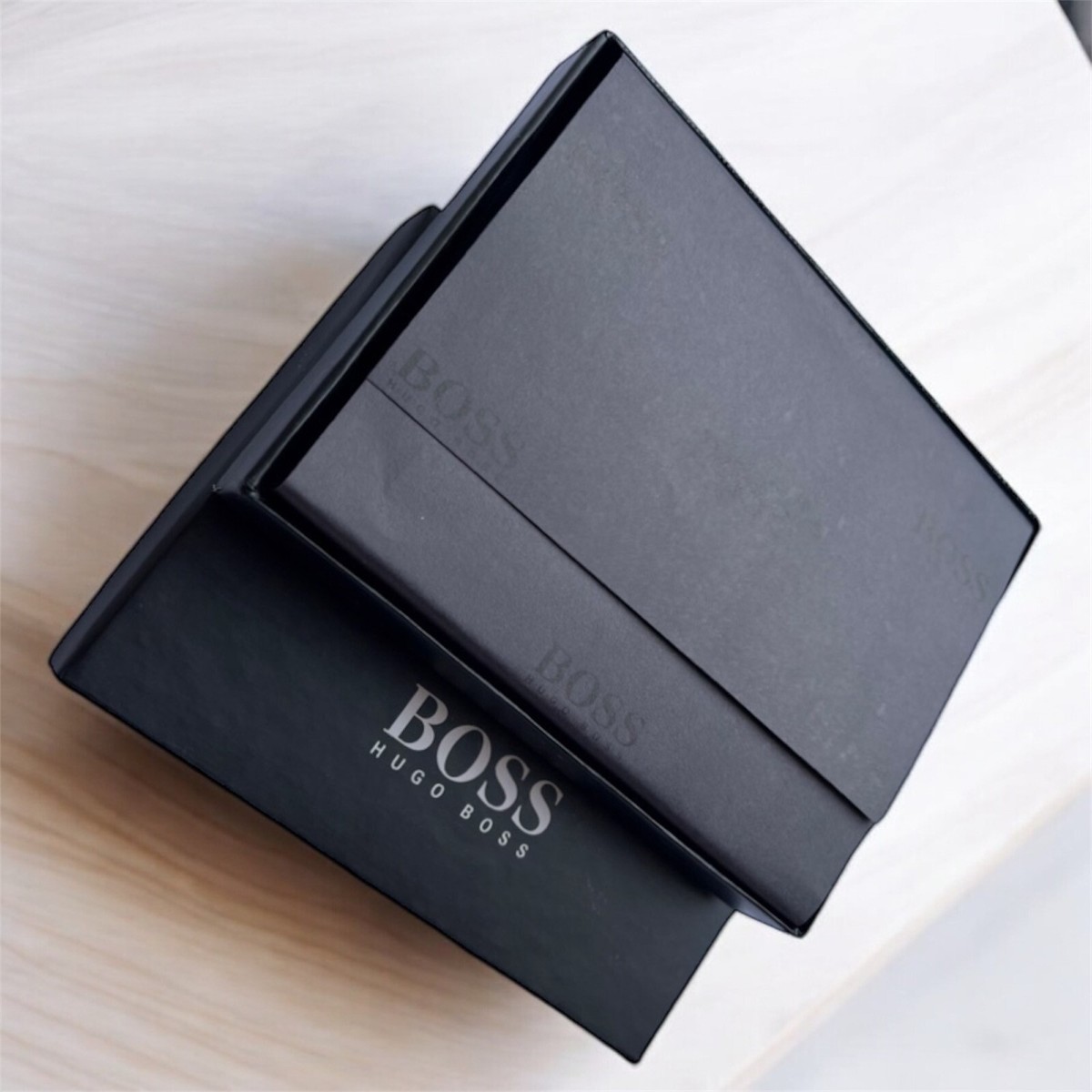 BOSS - Bifold Wallet In Grained Leather With Embossed Logo - Foto 4
