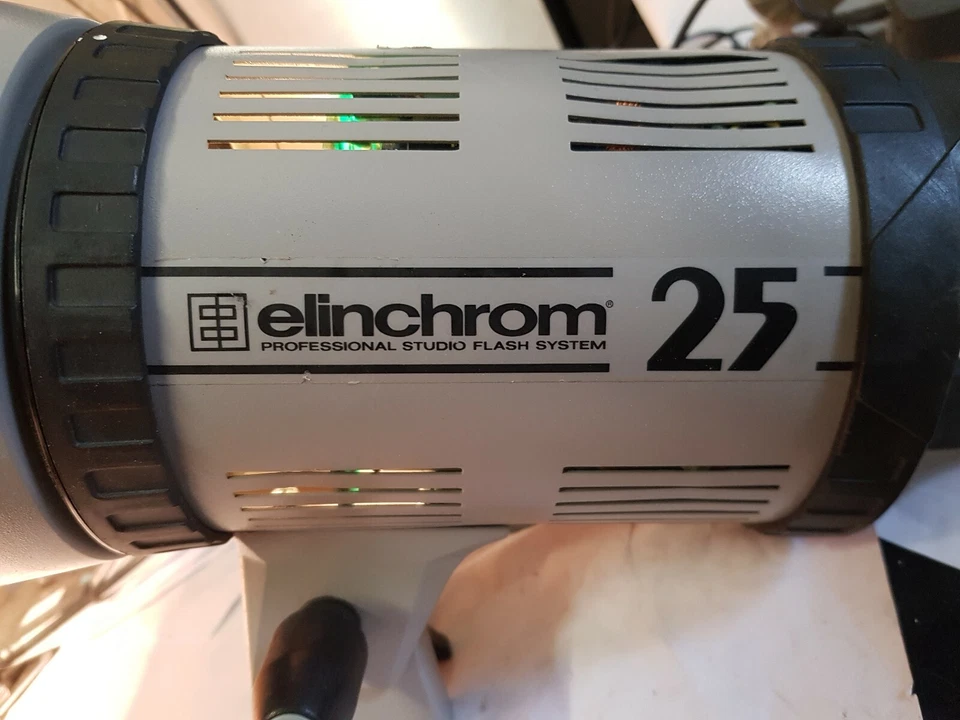 Elinchrom 25 Professional Studio Flash System.  - Image 2 of 4