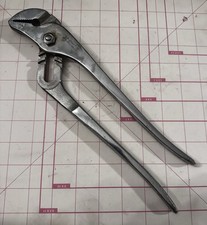 VINTAGE POWR KRAFT 100 12" TONGUE & GROOVE ADJUSTABLE PLIERS 84-466 MADE IN USA