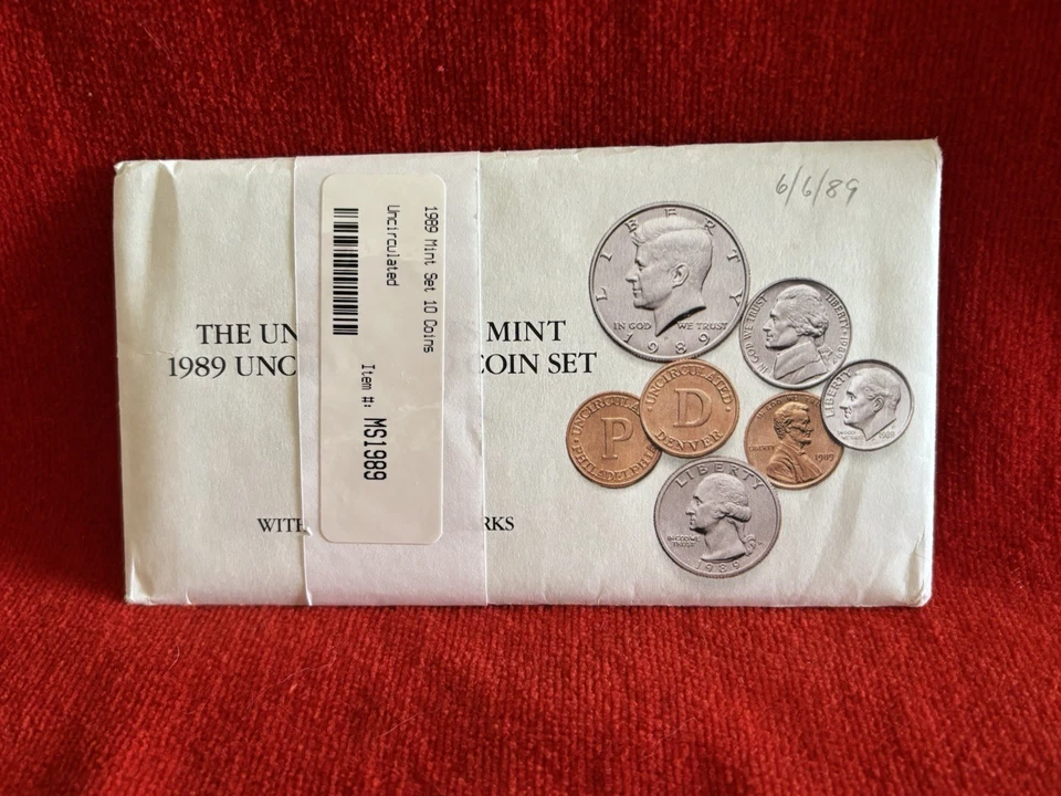 1989  US Mint Uncirculated Coins Collection Set  Excellent - Image 2 of 4
