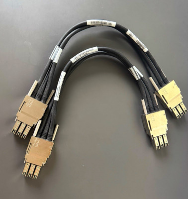 2x Cisco Stack Kabel T1-50CM V01
