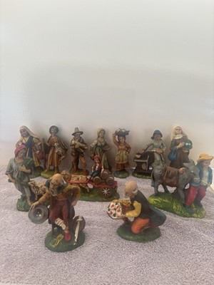Vintage Fontanini Italy Village Figurines Set 12 Hand Painted Italian Villagers