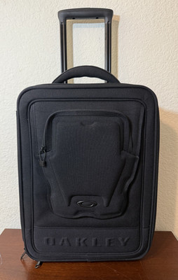 Oakley Icon Cabin Trolley Black 921454-02E-16452 Carry-on Travel Luggage 18'' EUC