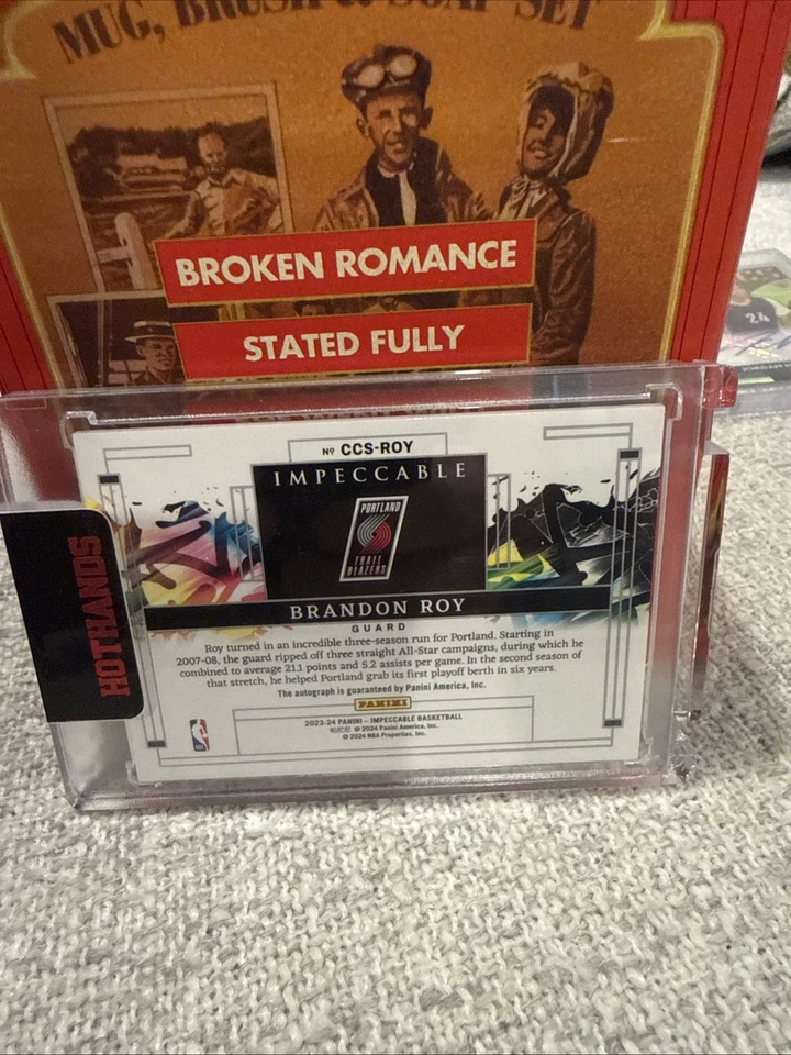 2023-24 Panini Impecable Brandon Roy Canvas Creations Rojo Automático 5/8 SSP Foto 2 de 2
