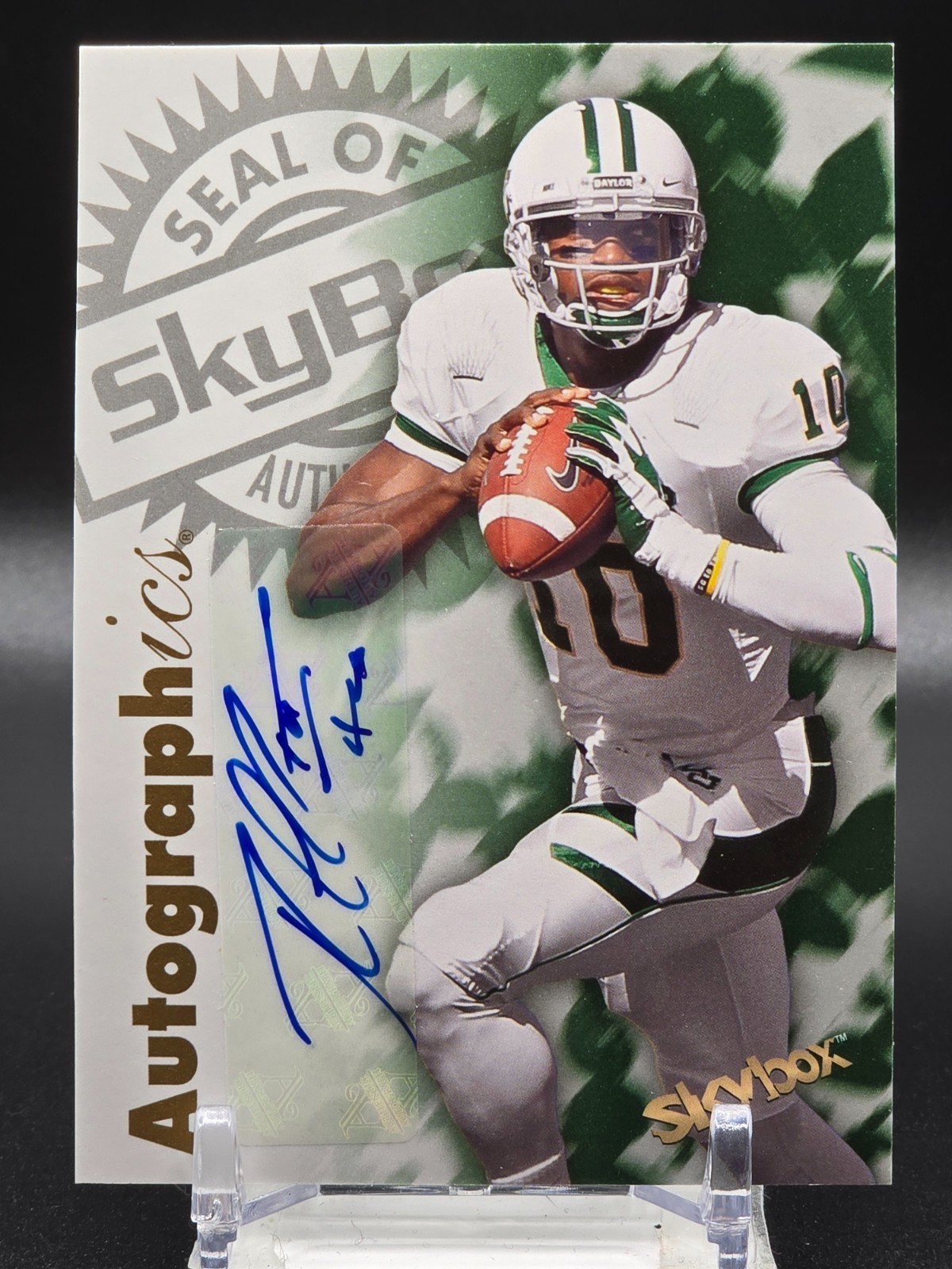 Robert Griffin III Fleer Retro 1997 Autographics #RG Base