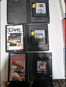 Sega Genesis Model 2 Bundle ( 13 Games, Av/Power Cords,  2 Controllers)