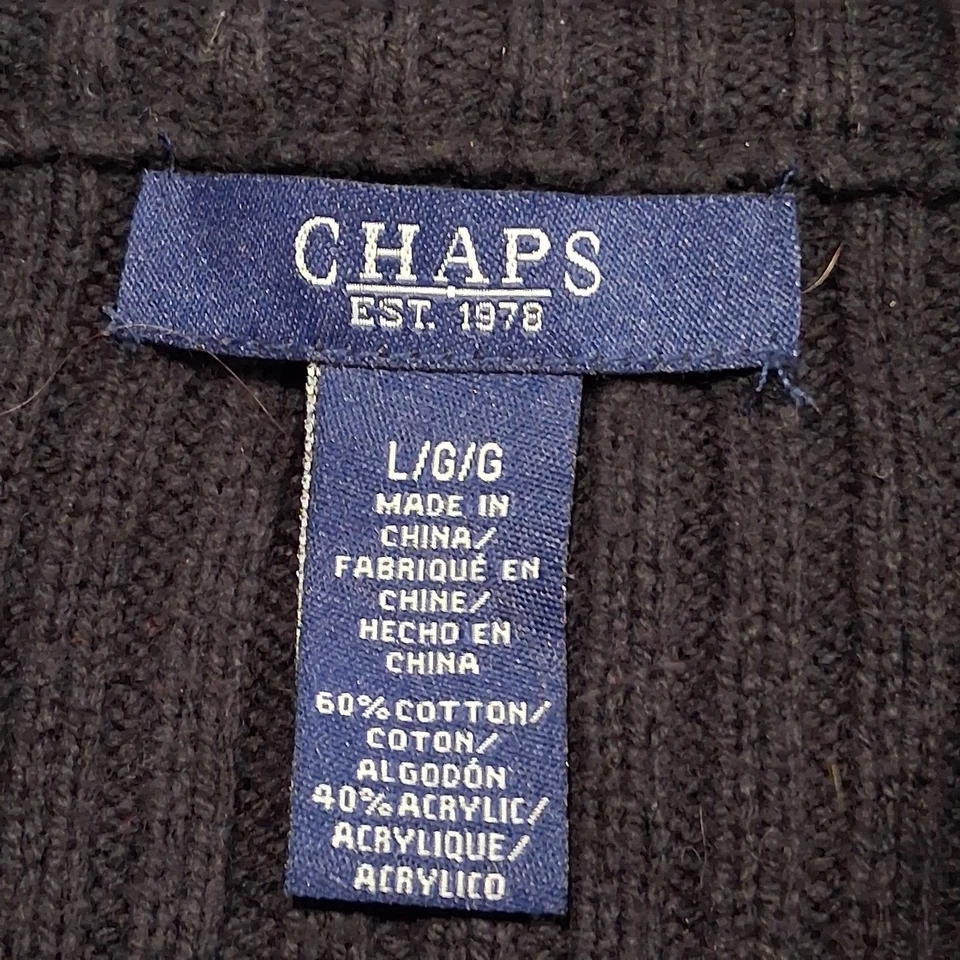 Chaps Women’s Black and White Aztec Print Full Zip-Up Cardigan - Size Large - Image 2 of 4