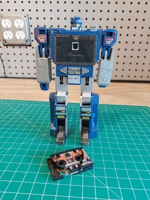 Transformer G1 Vintage Takara Soundwave 74 83 & Broken Buzzsaw Cassette
