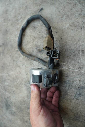 06 KAWASAKI VULCAN VN 1500 LEFT HANDLEBAR CONTROL HEADLIGHT SWITCH E-5267