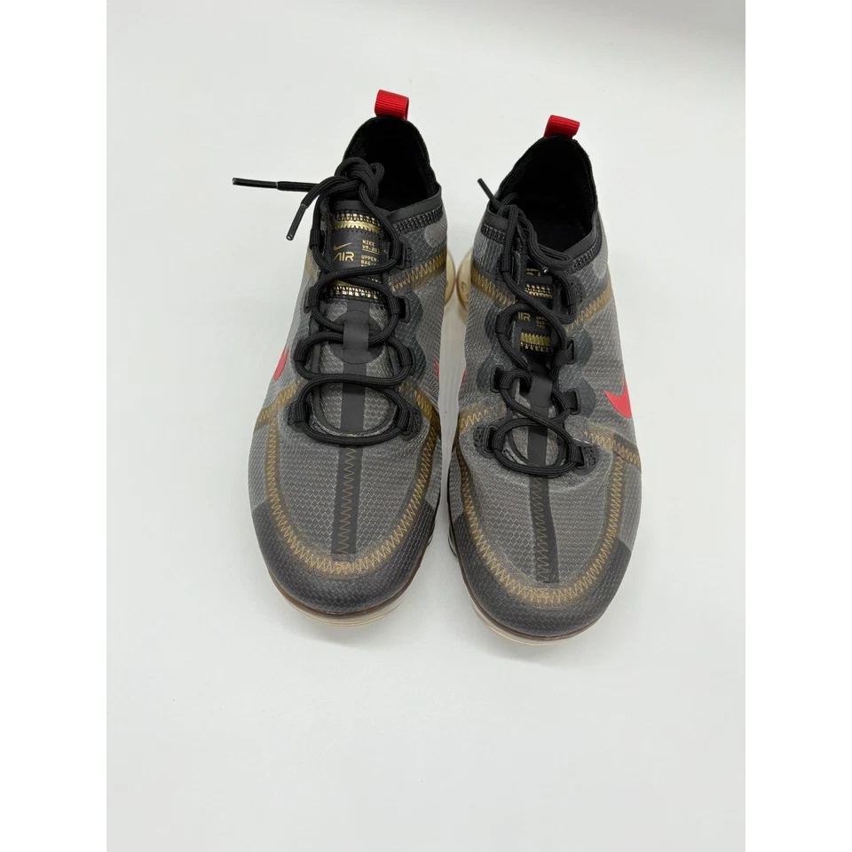 Кроссовки беговые женские Nike Air VaporMax 2019 серые красные размер 7,5 - Изображение 3 из 4