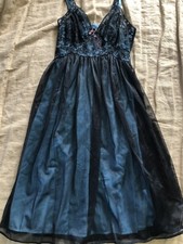 vintage TRILLIUM sz 32 NIGHTGOWN blue / black Lace