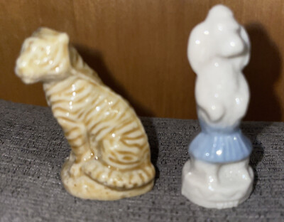Lot If 2 DANCING POODLE TIGER Red Rose Tea Wade England  Porcelain Figure