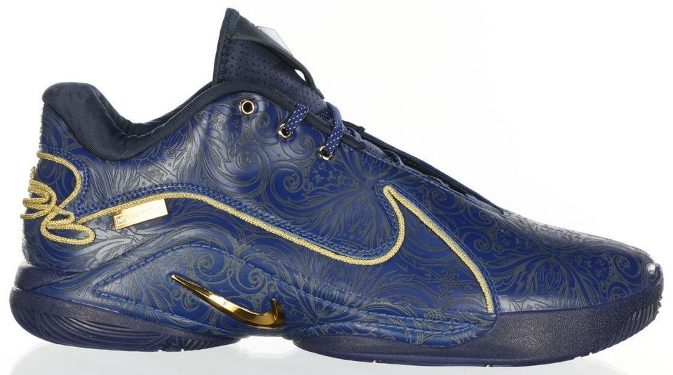 Monopoly x Nike LeBron 22 NRG Token for Sale | Authenticity
