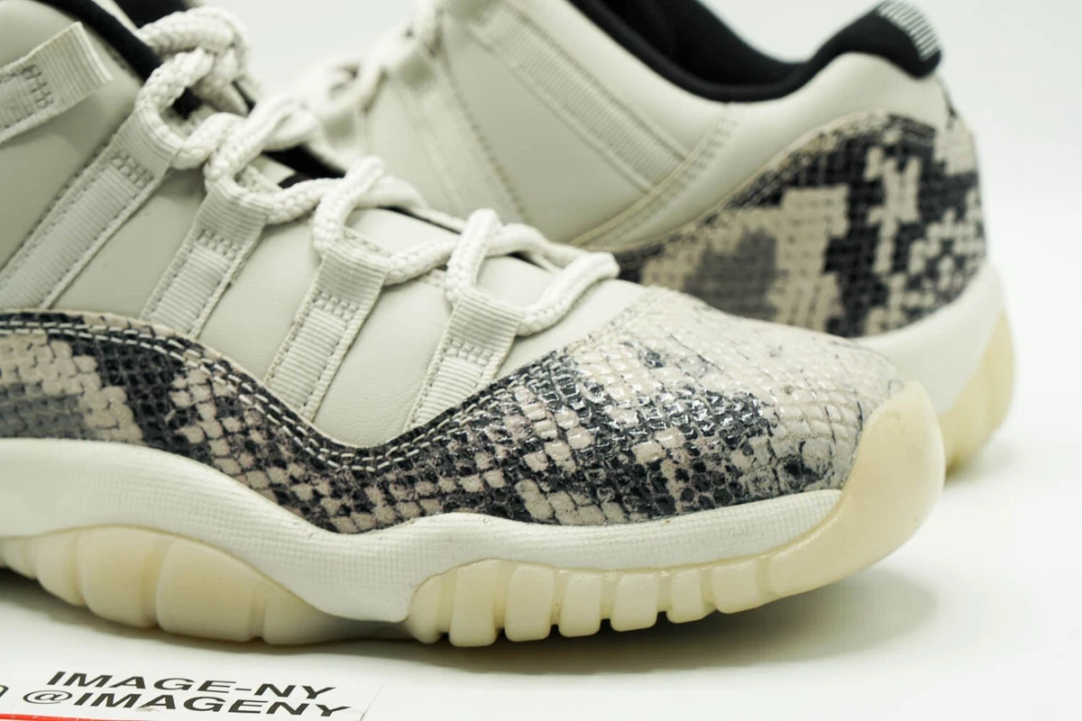 AIR JORDAN 11 XI LOW RETRO USED SIZE 7Y SNAKE LIGHT BONE SMOKE GREY CD6847 002