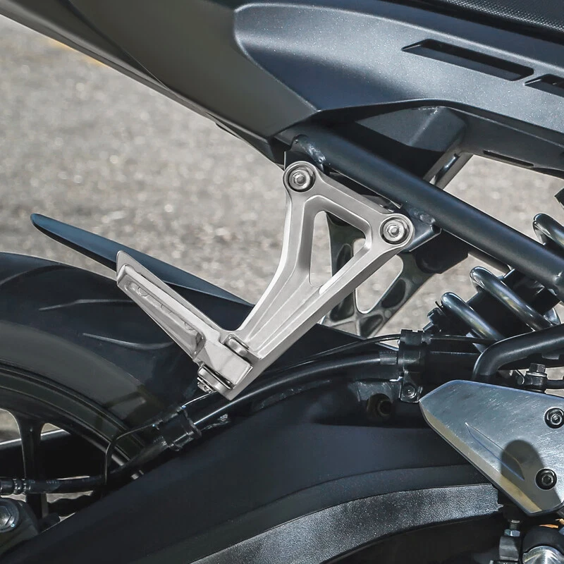 Soporte de estriberas de pasajero apto para Honda CB650F 2014-2019 CBR650F 2014-2018 17 Foto 3 de 4