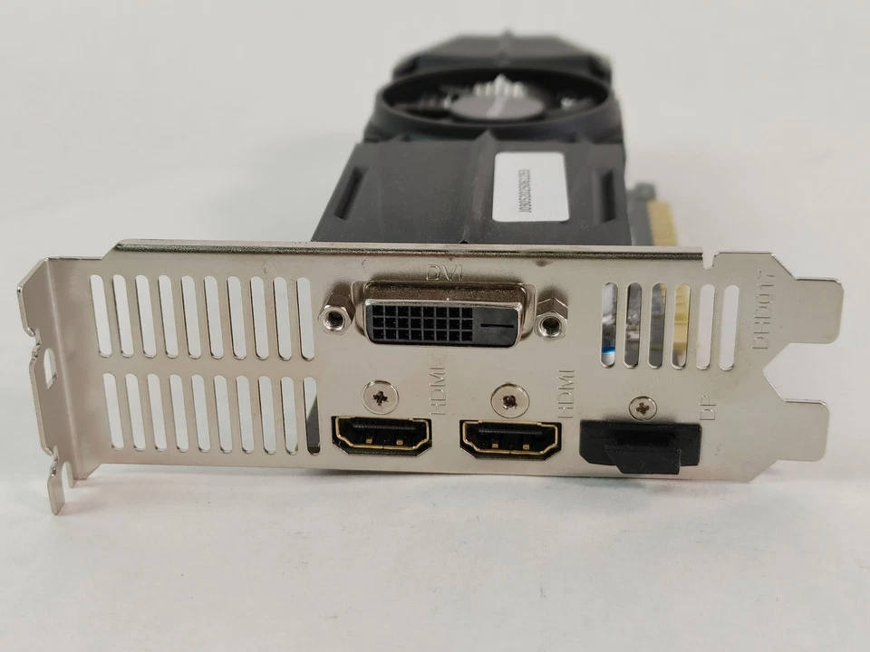 Gigabyte NVIDIA GeForce GTX 1050 OC 3 GB GDDR5 PCI Express 3.0 x16 Video Card - Image 3 of 4