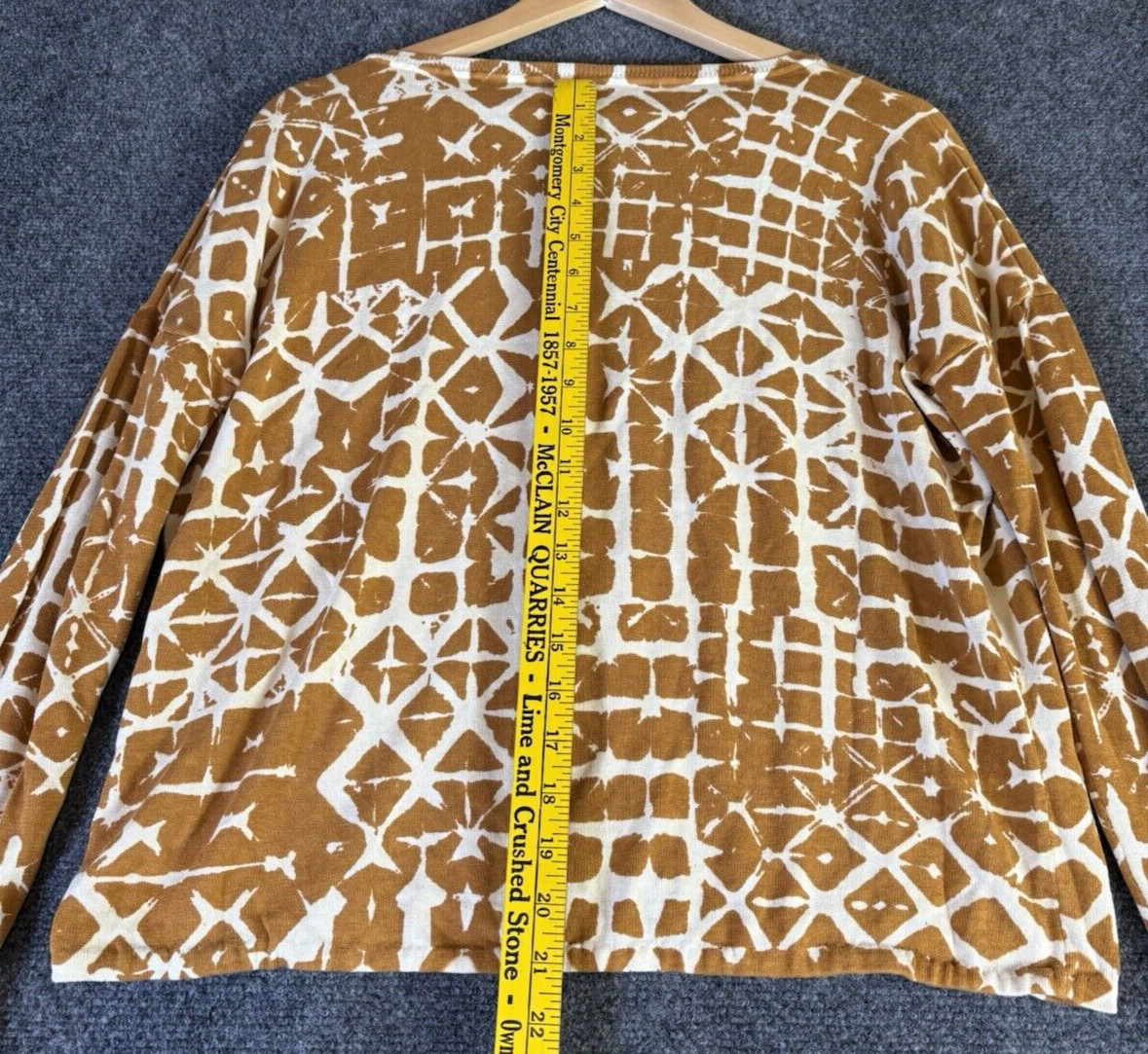 Garnet Hill Top Women's Small Long sleeve Silk Blend Pullover Lightweight