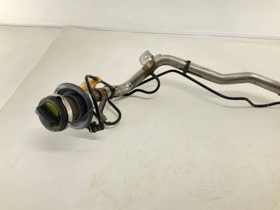 14-19 MERCEDES-BENZ CLA-Class CLA250 Fuel Filler Tank Neck OEM - Image 3 of 4