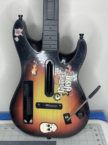 Nintendo Wii Guitar Hero Sunburst Wireless Controller RedOctane 95455.805 Works - Picture 2 of 13