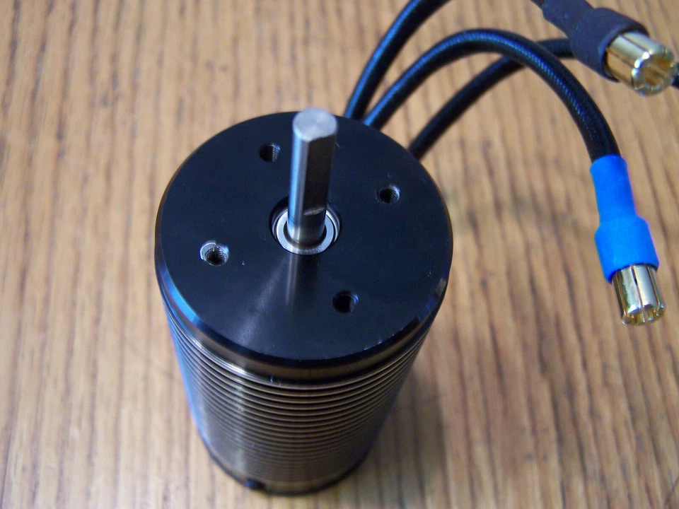 Se adapta a Traxxas Unlimited Desert Racer UDR 2200kv VXL 6s Motor sin escobillas E-Revo 2.0 Foto 3 de 3