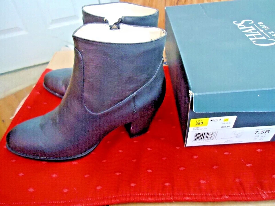 CHAPS WOMEN'S SIZE 7.5 B BLACK ANKLE BOOTS MISA ZIPPER SIDE 3" HEEL NEW IN BOX - Image 2 of 4