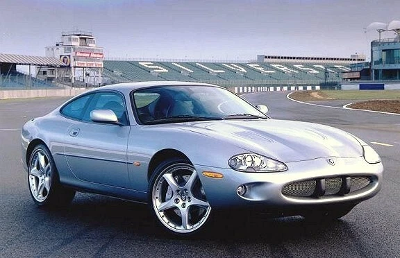 Jaguar XK8-XKR 1997 -2006 Factory SERVICE MANUAL ,Ultimate Manual Collection ! - Image 2 of 3