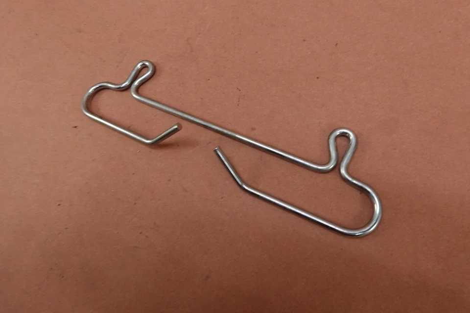 Soporte de sujeción de cable de horquilla delantera Honda Shadow Spirit 1100 VT1100 1993-1998 Foto 2 de 4