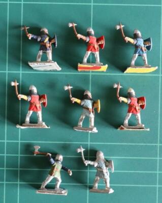 Garrison Miniatures 25mm ME8 Men at Arms on Foot Streitaxt und Schild etc x 8