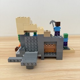 LEGO 21119 Minecraft The Dungeon 100% Complete w/Manual NO BOX Retired