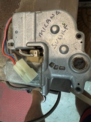  RARE 60572461 Alfa Romeo Milano 75 & 164 OEM SUNROOF MOTOR Bosch 0130821811