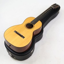 Chitarra acustica Collings Parlor 1AT tradizionale Austin Texas S/N 28316 e custodia