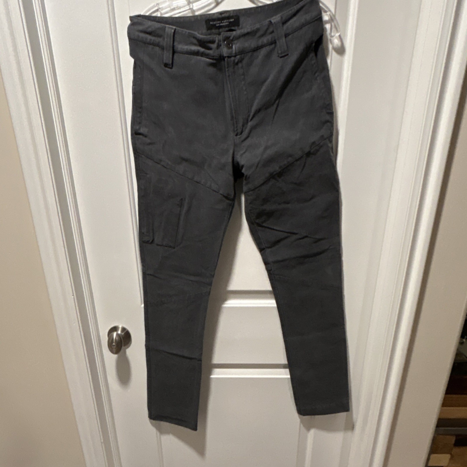 Mission Workshop Men’s Gray Solid Regular Pants S… - image 1